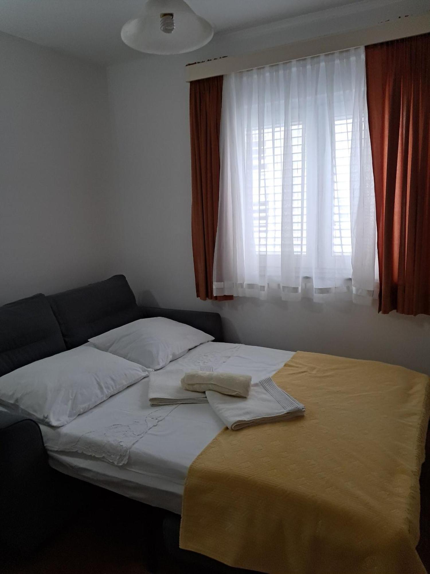 Apartment Studenka Makarska Exterior foto